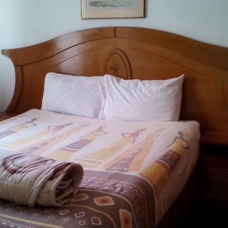 יוהנסבורג Accoustix Backpackers Hostel מראה חיצוני תמונה