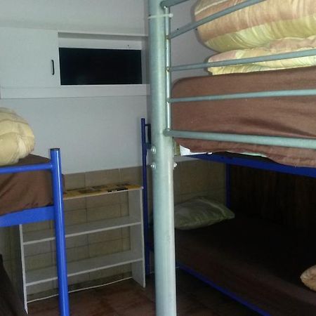 יוהנסבורג Accoustix Backpackers Hostel מראה חיצוני תמונה